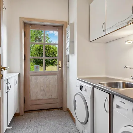 Three-bedroom In Сasa de vacaciones Oksbøl